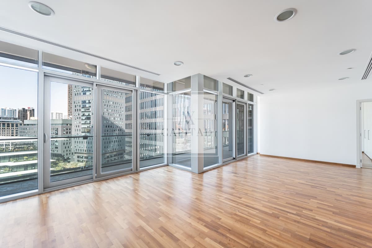High Floor 3BR | DIFC Skyline View | Vacant