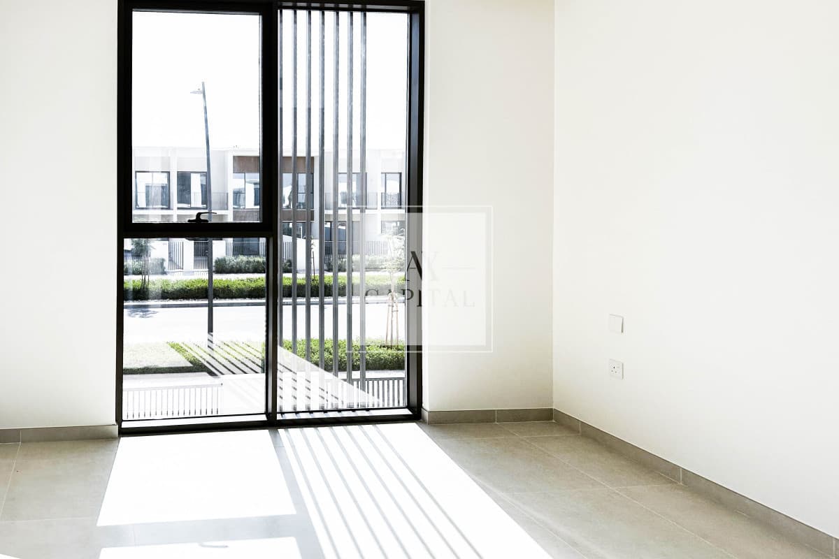 Unfurnished | Brand New | Near Park - 3