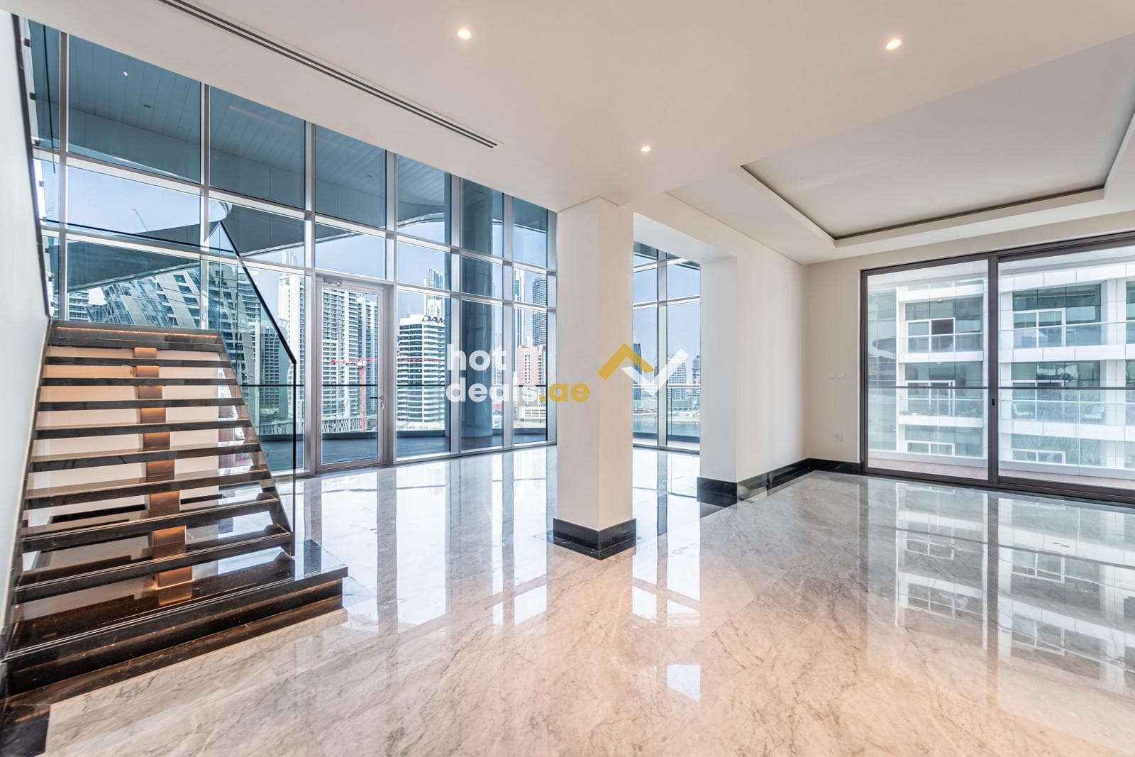 Burj Khalifa and Canal View | 3BR Duplex | Vacant