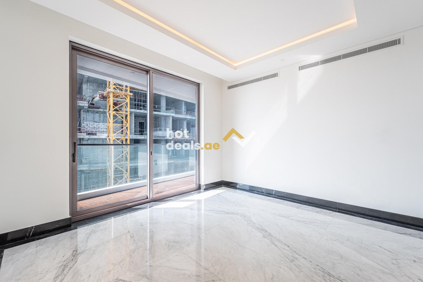 1BR Simplex | Canal View | Private Jacuzzi