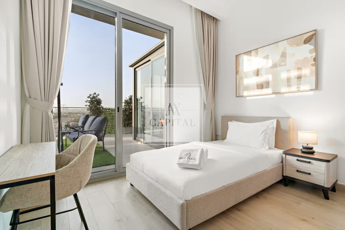 Fully Furnished 2BHK | Upgraded | Stunning View