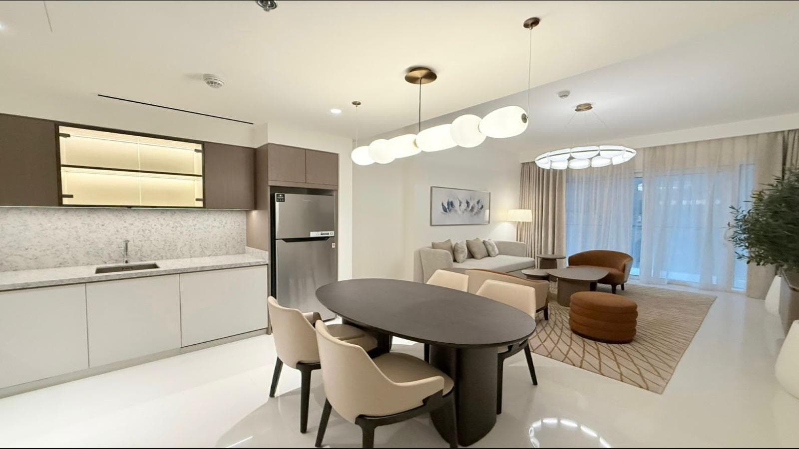 Upgraded 1BR | Fully Furnished | Beachfront